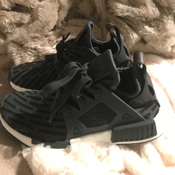 SOLD ADIDAS NMD Xr1 WOMENS NWT - Picture 7 of 8