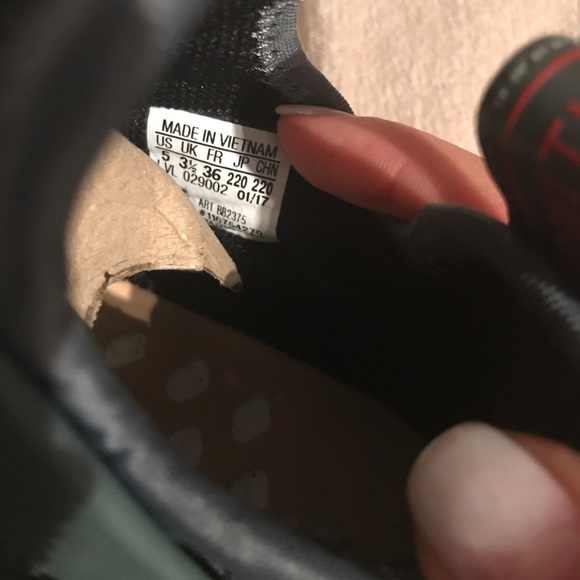 SOLD ADIDAS NMD Xr1 WOMENS NWT - Picture 6 of 8