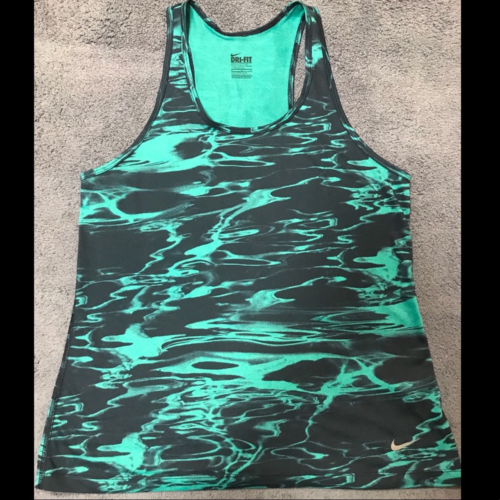 Dri-fit Nike top