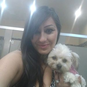 Meet your Posher, Renee