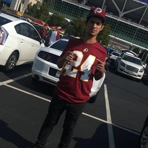 Meet your Posher, Marvin