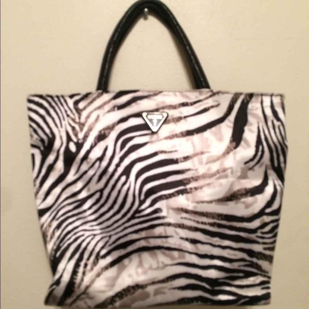 Guess Black & White Bag