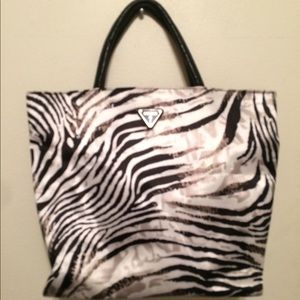 Guess Black & White Bag