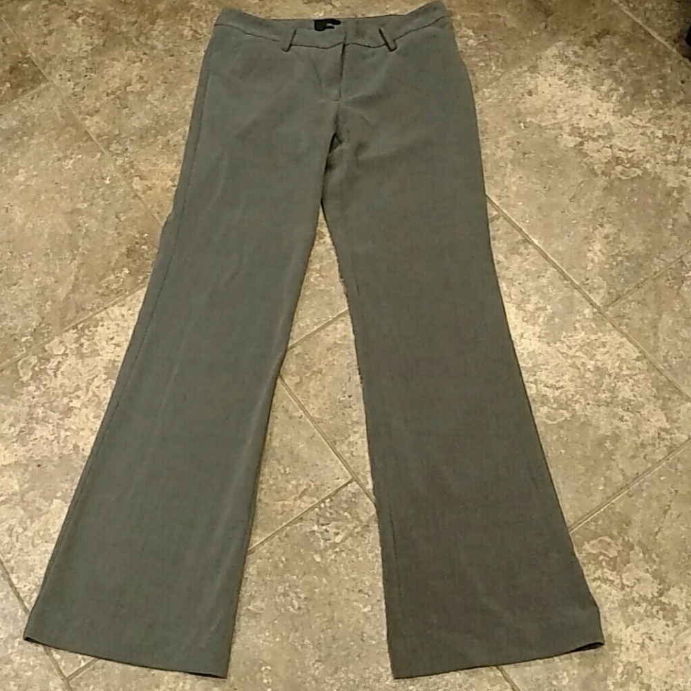 Gray dress slacks, size 5.