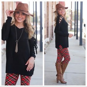 ❌KEEPING❌Black Tie Lace Up Sleeve Sweater