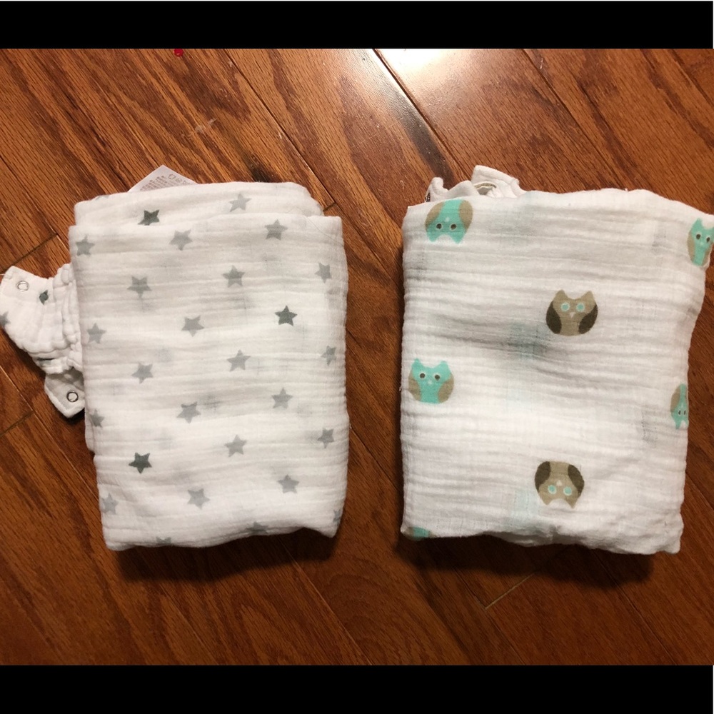 Aden and Anais Carsear Cover