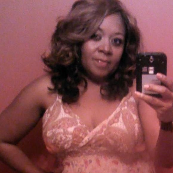 Meet your Posher, Rhoda - Picture 1 of 1