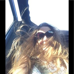 Meet your Posher, Bekie