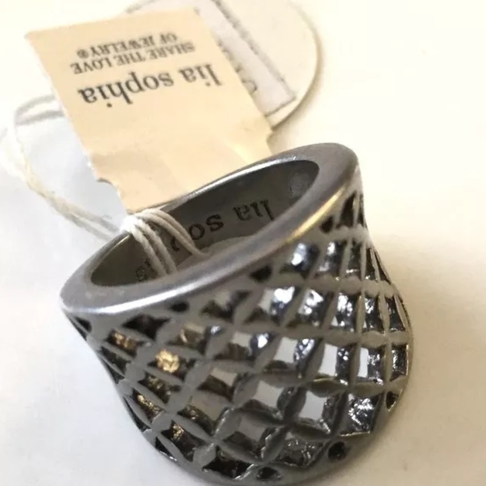Lia Sophia Trellis Ring Concave NWT
