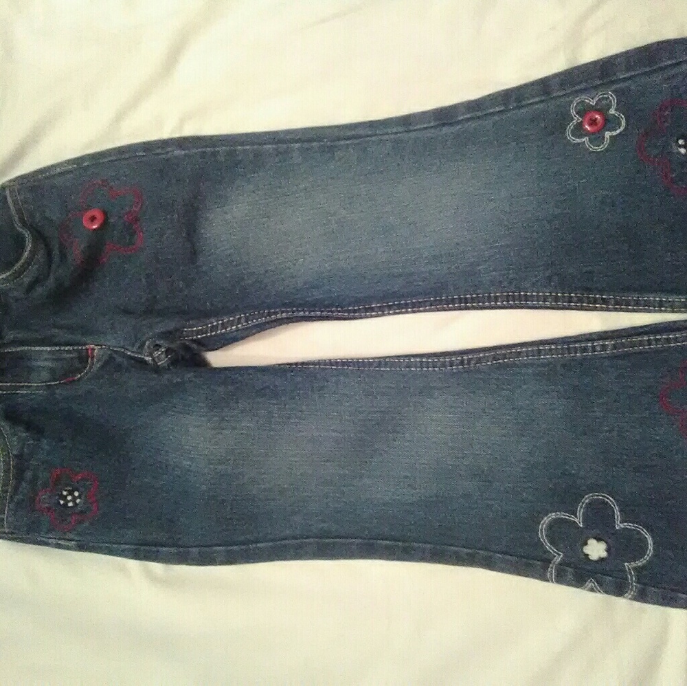 Gymboree Girls Flower embroidery, boot cut Jeans