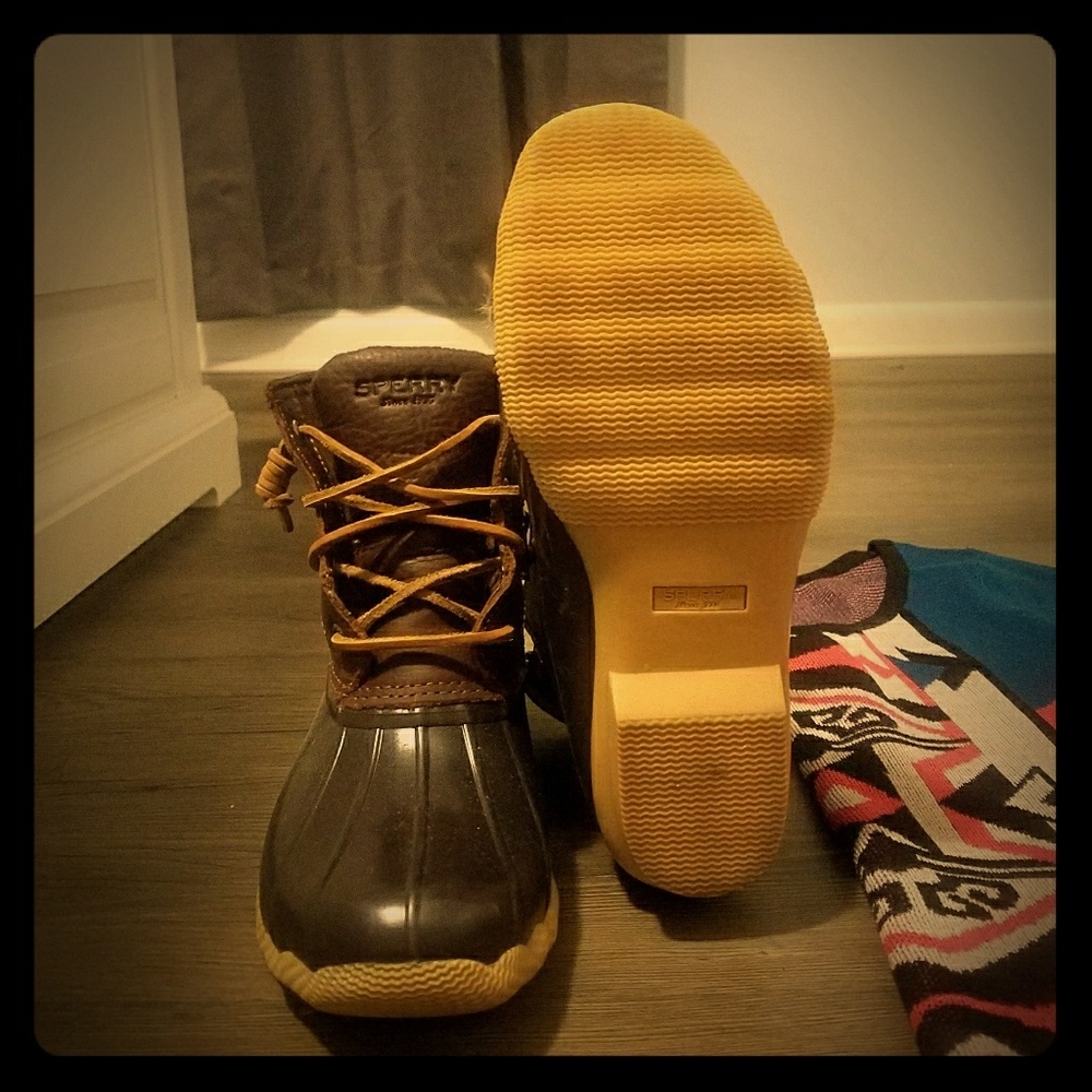 Sperry Boots Saltwater Duck Boot size 7.5
