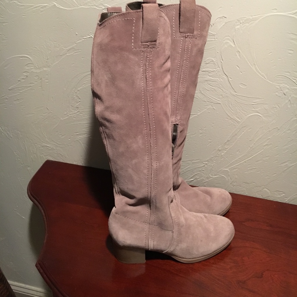 Women's boots
