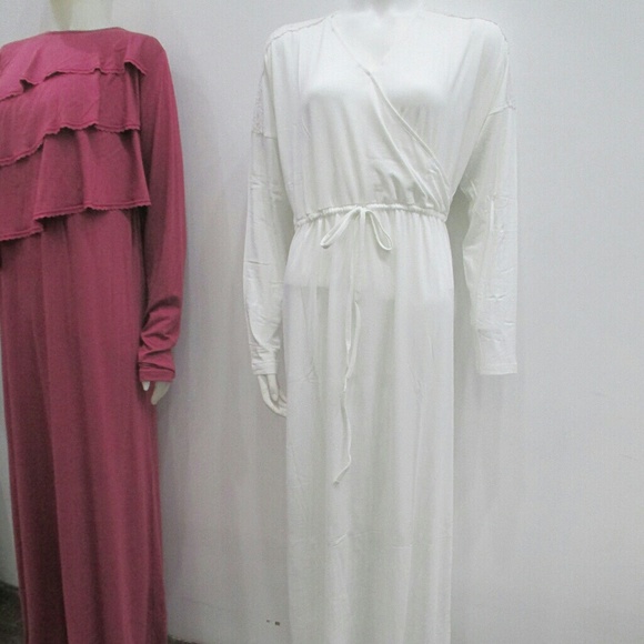Nursing nightgowns - Picture 1 of 1