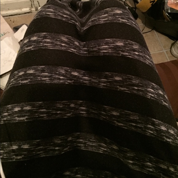 150 it a New York &company and bebe wait trainee - Picture 5 of 8