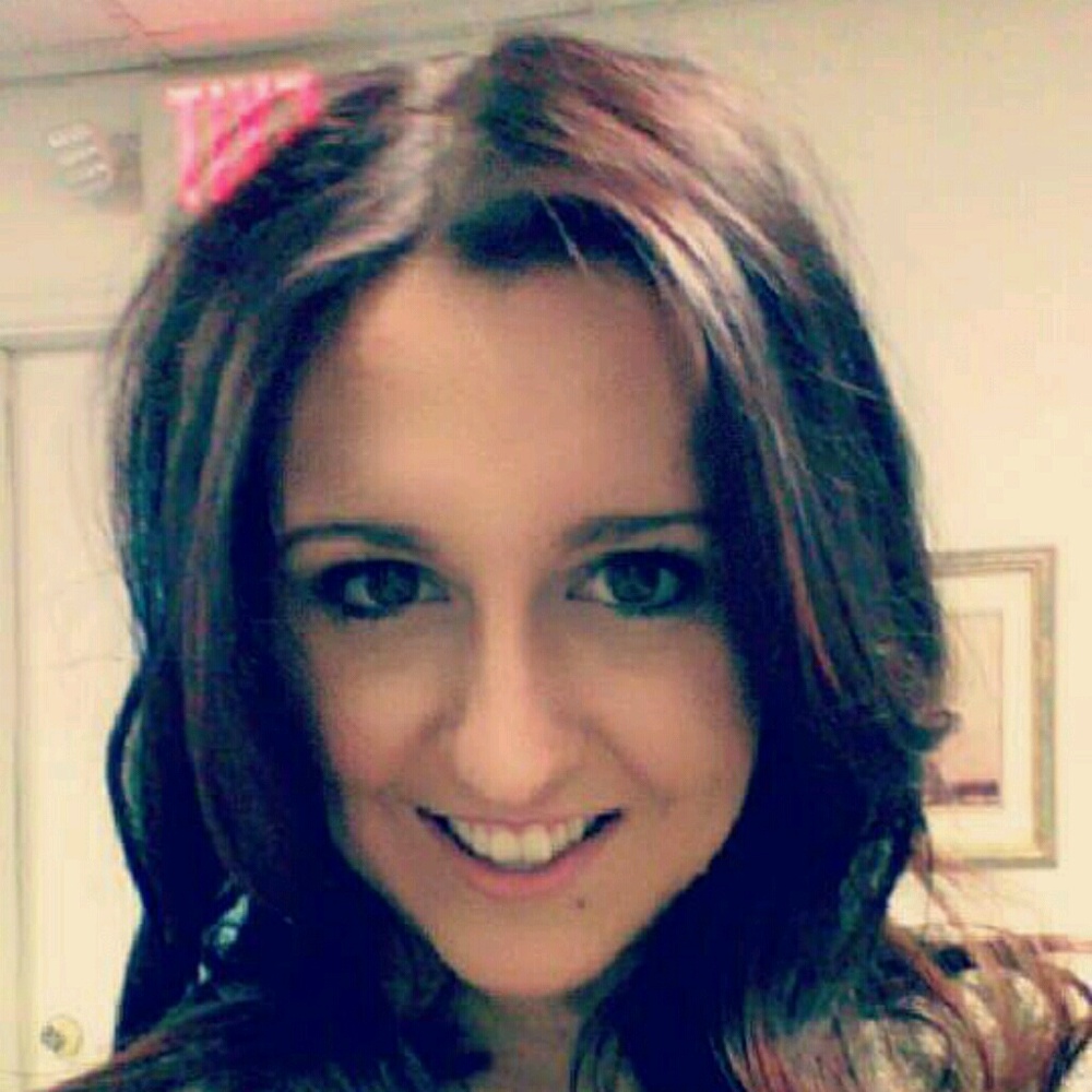 Meet your Posher, Danielle