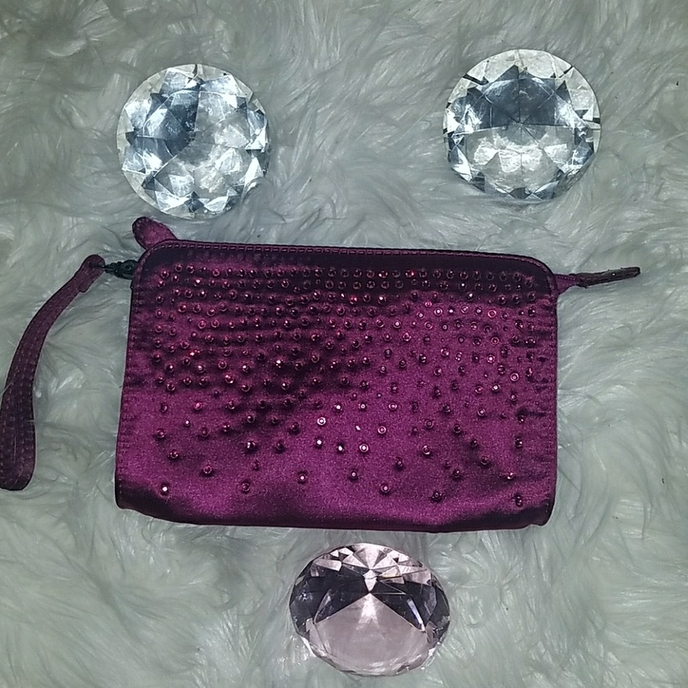 Aldo Wristlet. Used once very clean mint condition