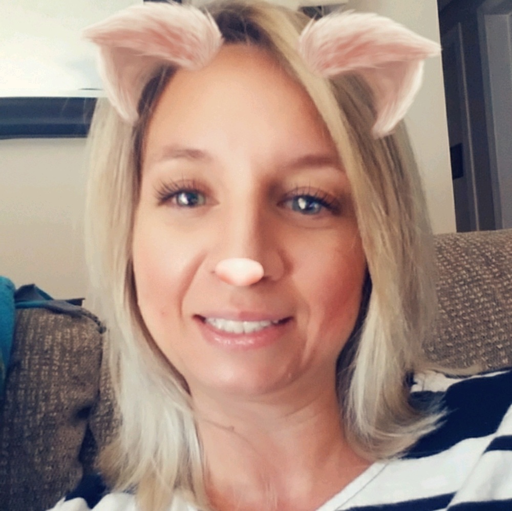 Meet your Posher, Lori