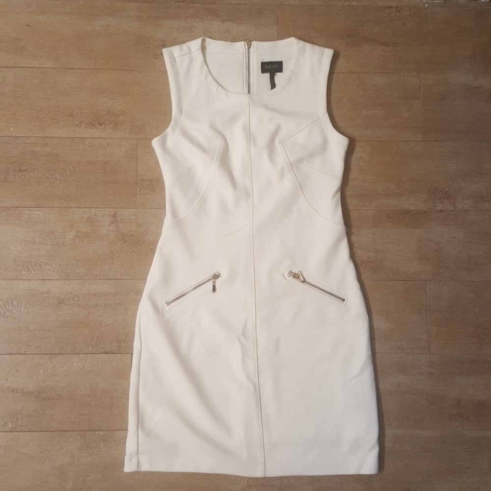 Shift Dress Laundry by Shelli Segal