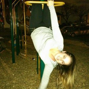 Meet your Posher, Yaneisy