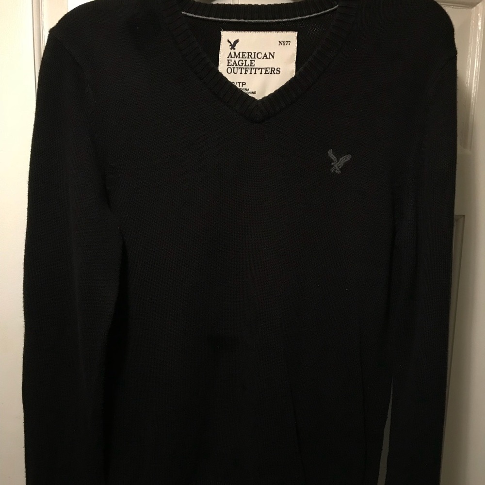 Young Men’s knit sweater. American Eagle
