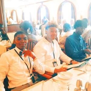 Meet your Posher, Kia