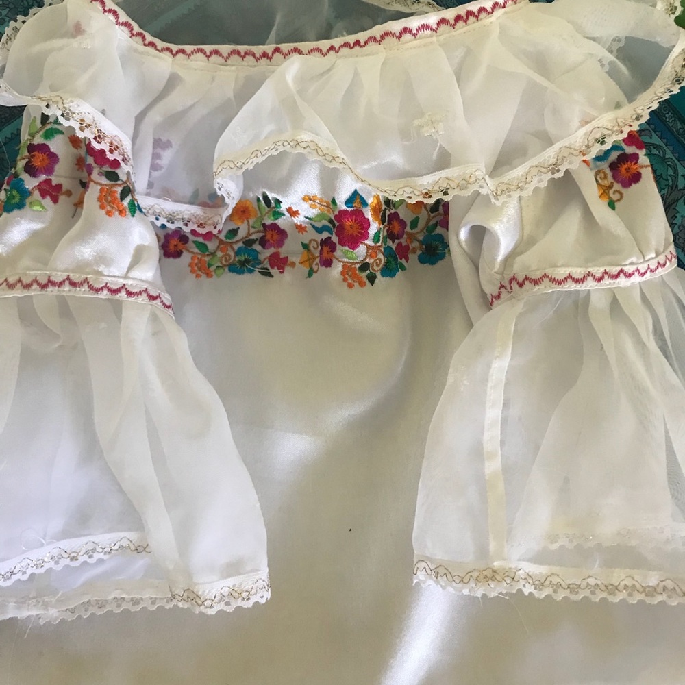 Ecuadorian shirt the cutest for culture day