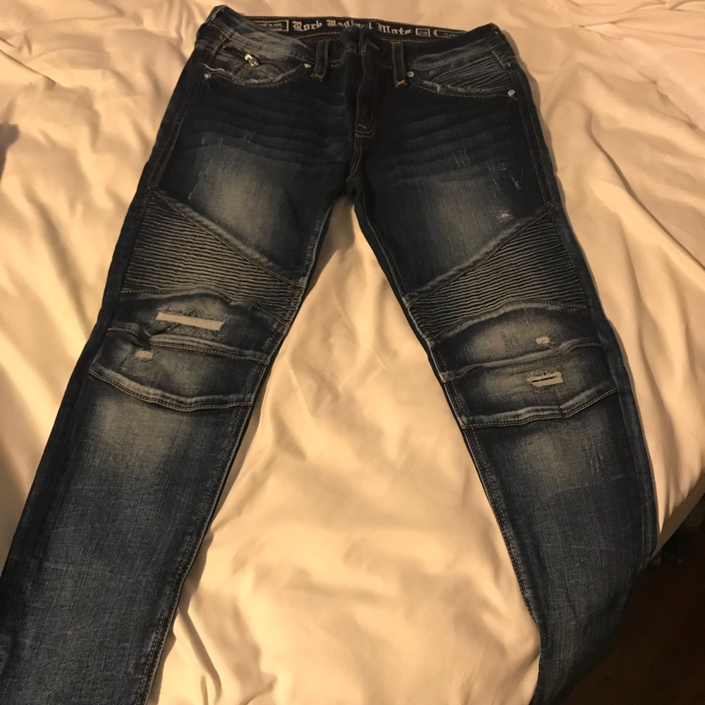 Rock Revival skinny jeans