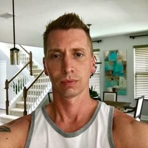 Meet your Posher, Christopher