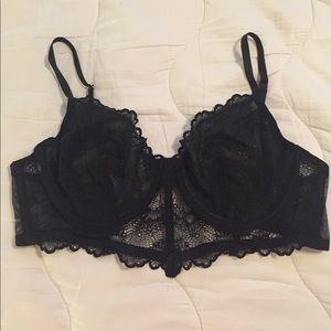Forever 21 Black Underwire Lace Bra - L