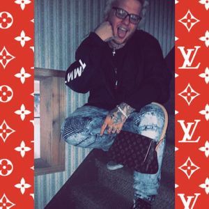 Meet your Posher, Jayce