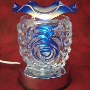 Oil burning lamp new in box.