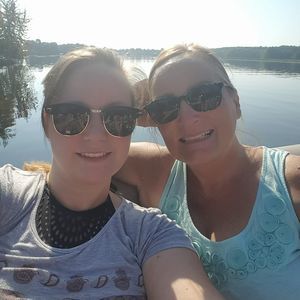 Meet your Posher, Jenna