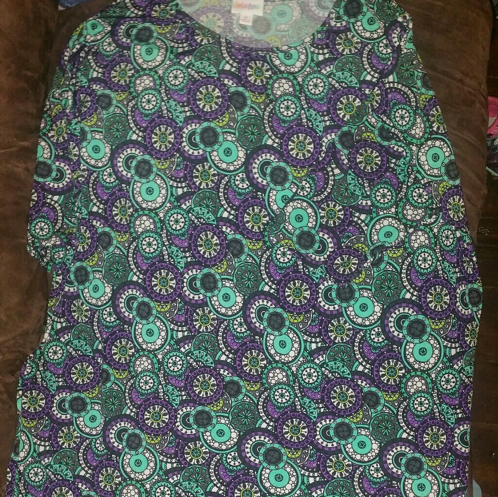 LulaRoe vibrant irma