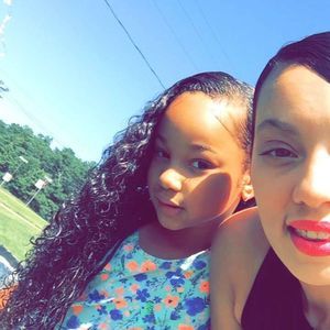 Meet your Posher, Leigh leigh laurèn