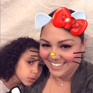 Meet your Posher, Lisa