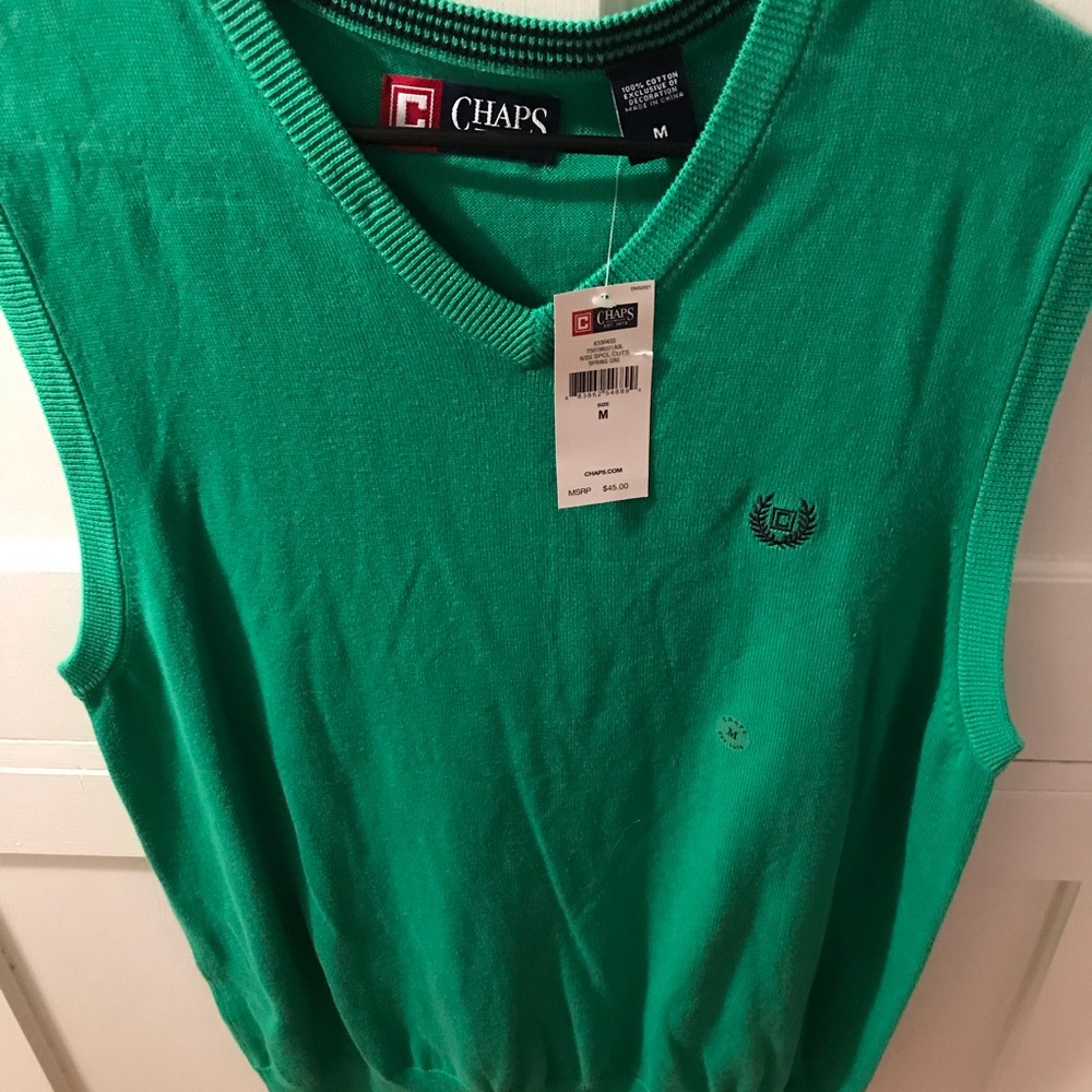 Chaps Men’s v-neck sweater
