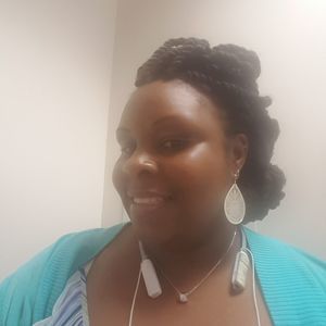 Meet your Posher, Edwana