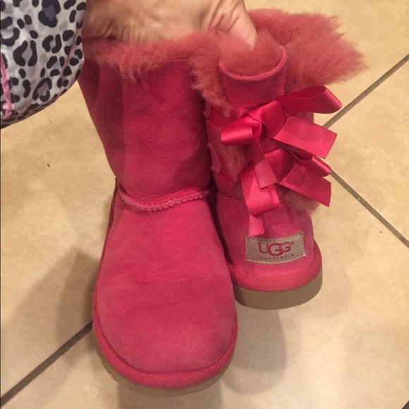 pink ugg boots with bows on back pink ugg boots with bows on back