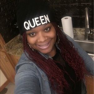 Meet your Posher, Robin