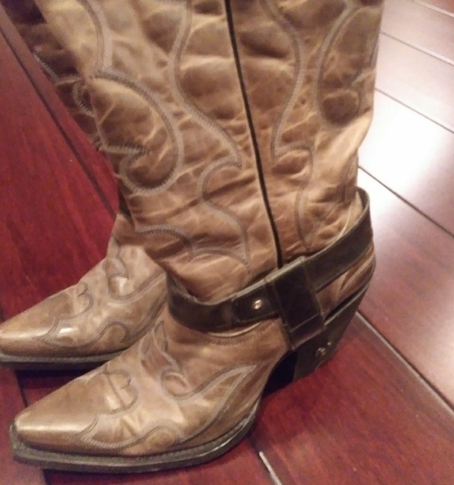 8 Second Angel Cowgirl Boots