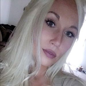 Meet your Posher, Tabitha