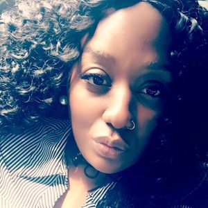 Meet your Posher, Briana