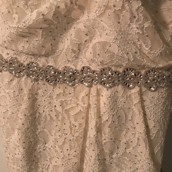 Ivory lace strapless mini dress - Picture 2 of 4