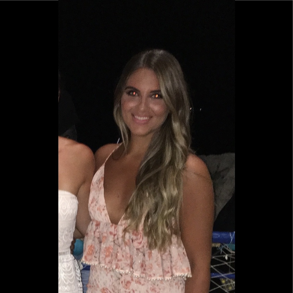 Meet your Posher, Despina