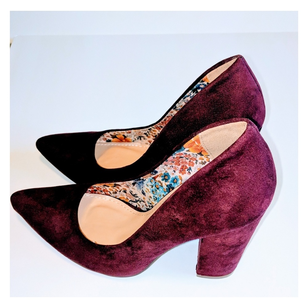 NWOT JustFab pumps