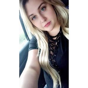 Meet your Posher, Angelina