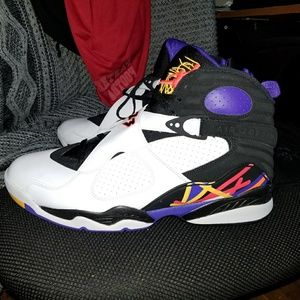Never been worn 3 peat Jordan 8s
