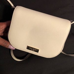 Cream Kate Spade mini crossbody