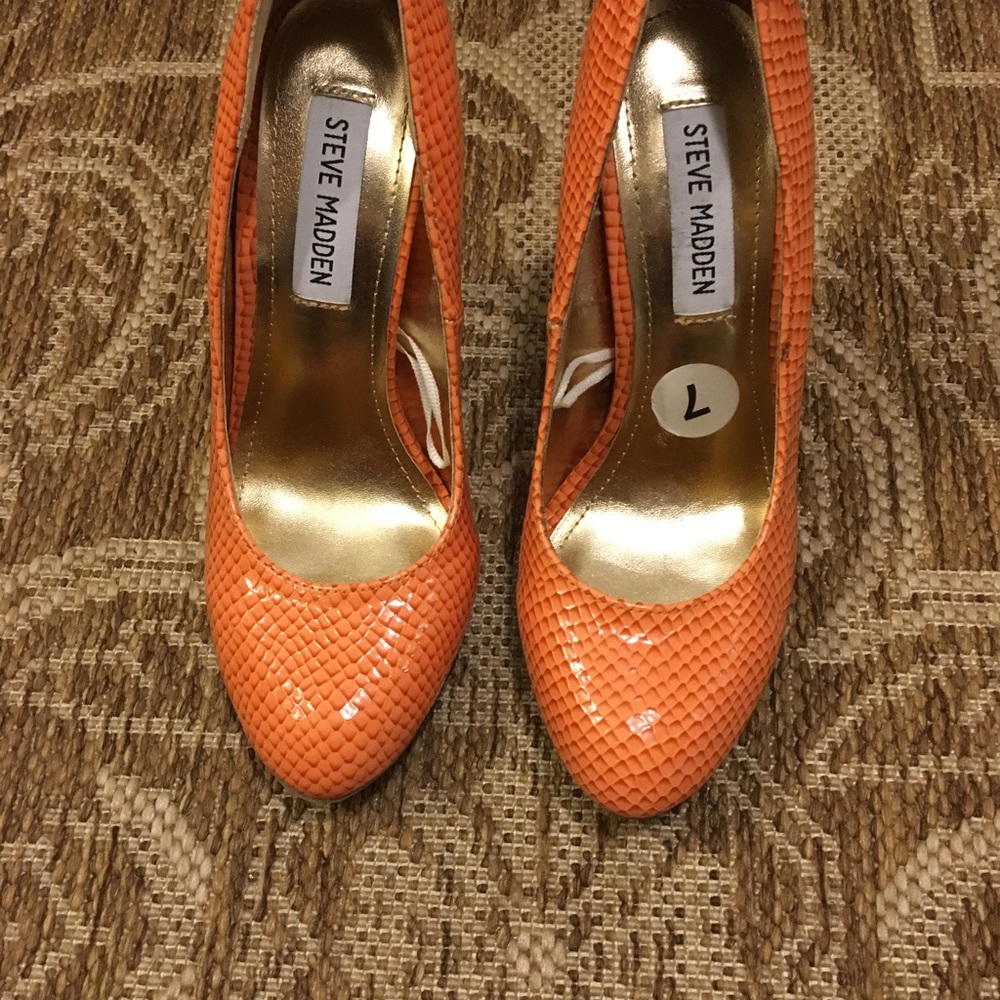 Steve Madden Ronni