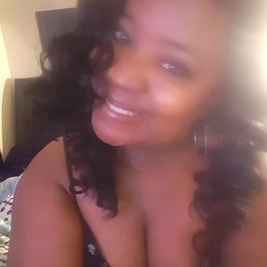 Meet your Posher, Tanjala